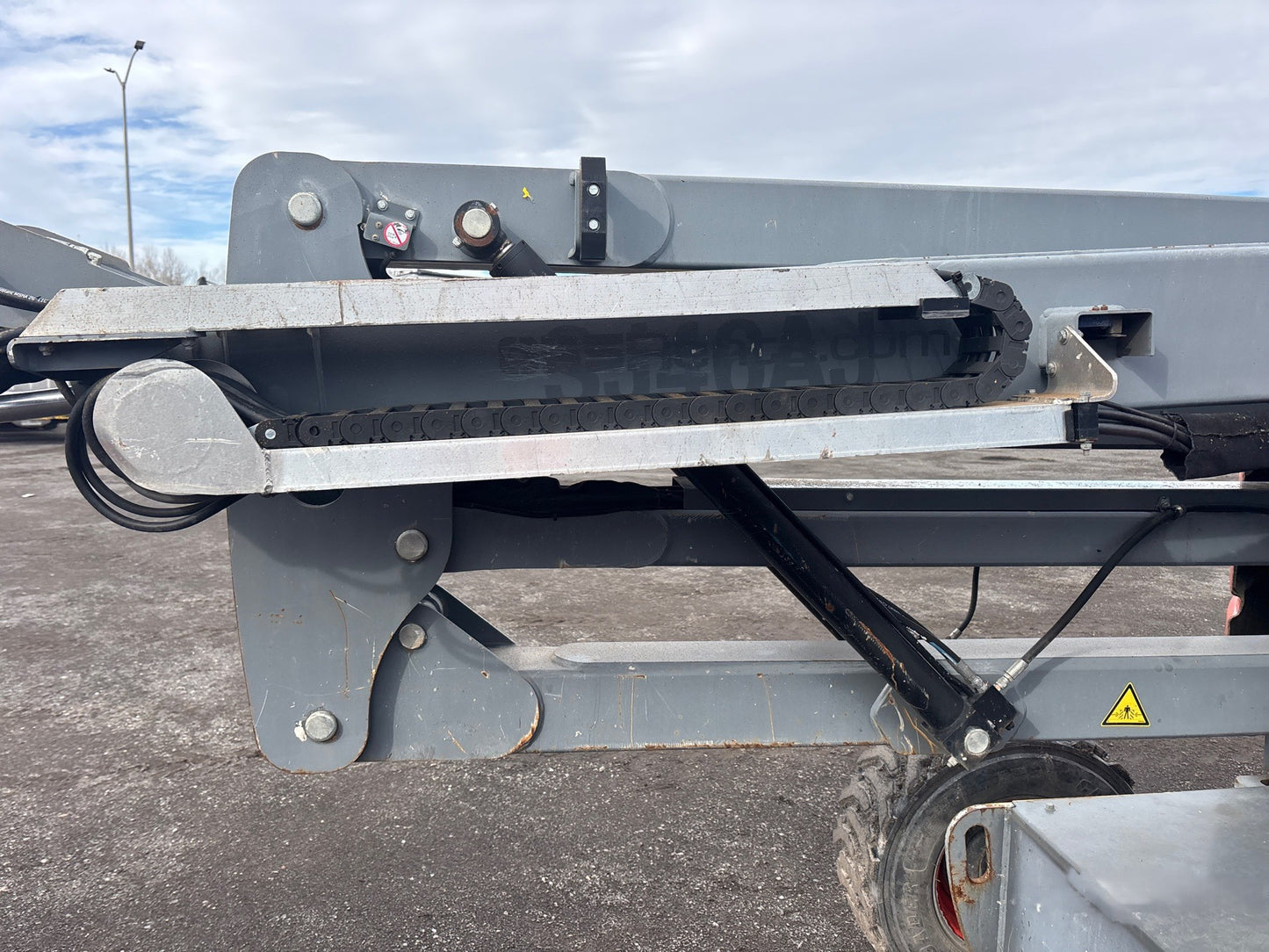 2017 Skyjack SJ46AJ 4WD Elevador Articulado  46 ft – Capacidad 500 lb 4x4
