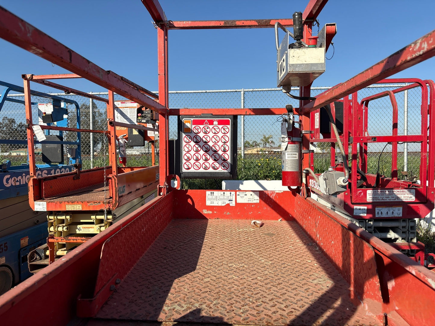 2013 Elevador Tipo Plataforma de Tijera SKYJACK SJIII 3219 #04