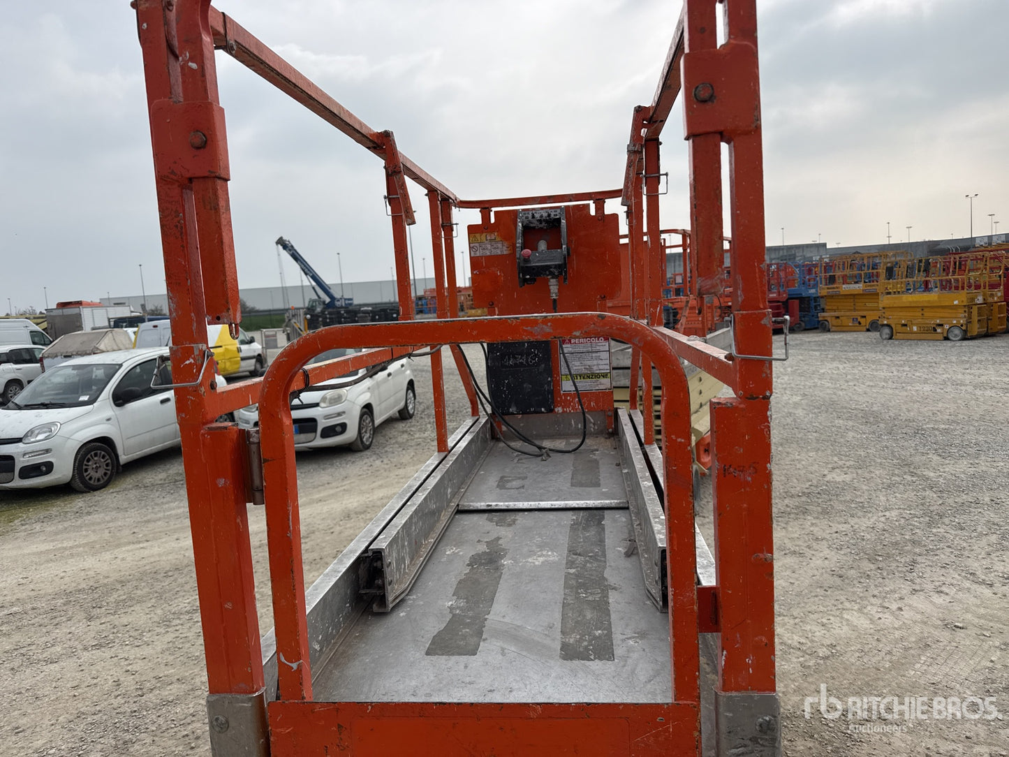 2013 Elevador Tipo Plataforma de Tijera JLG 2630ES